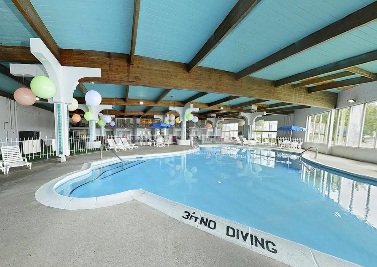 Howard Johnson By Wyndham Saint Joseph Benton Harbor Eksteriør billede